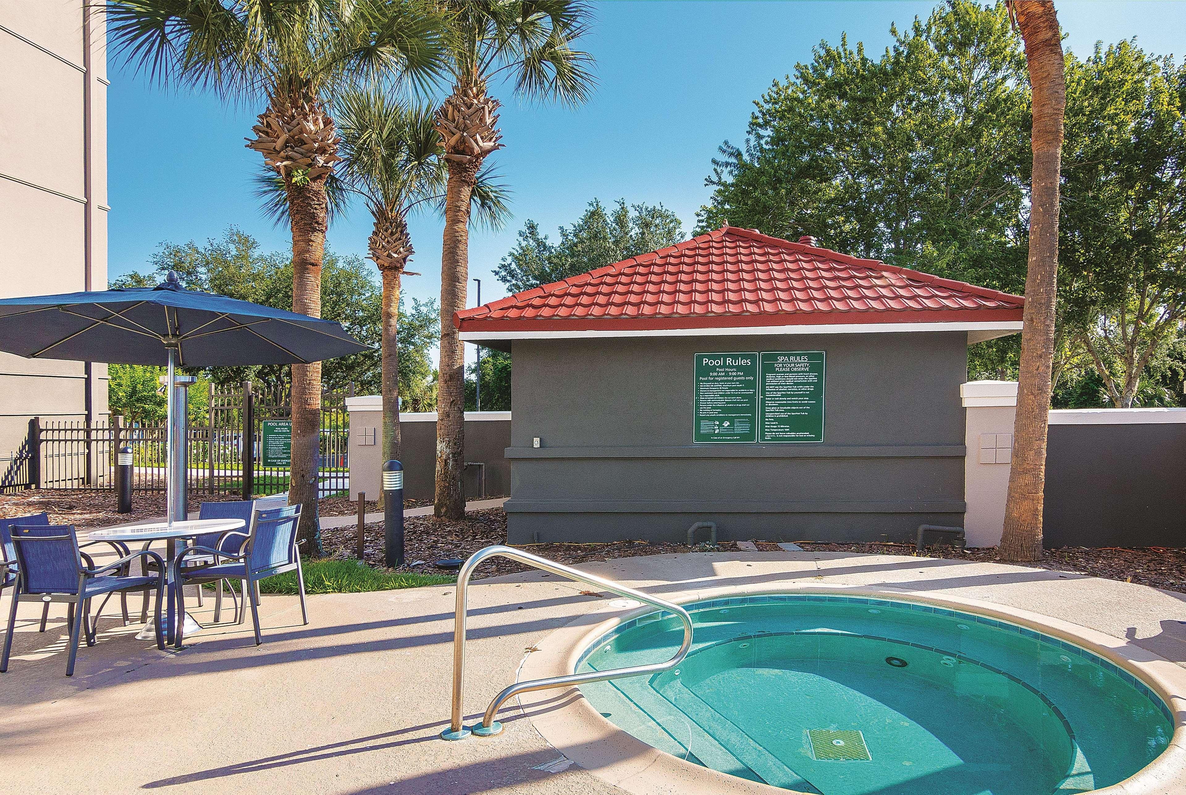 La Quinta By Wyndham Orlando Ucf Hotel Alafaya Buitenkant foto